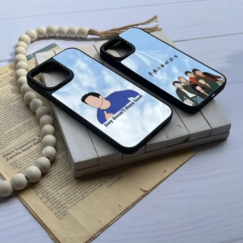 قاب چاپی سفارشی آینه ای casetify طرح 1-3 Friends کد 0436 مناسب گوشی آیفون - Image 4
