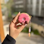 کاور ایرپاد سیلیکونی طرح دونات صورتی با آویز - Image 2
