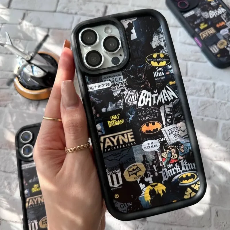 قاب سولید طرح BATMAN مناسب گوشی آیفون - Image 1