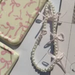 بند آویز مدل مروارید و پاپیون Pink Ribbon - Image 2