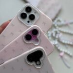 قاب پاپیون طرح Bowtie pinky با آویز مناسب گوشی آیفون - Image 5